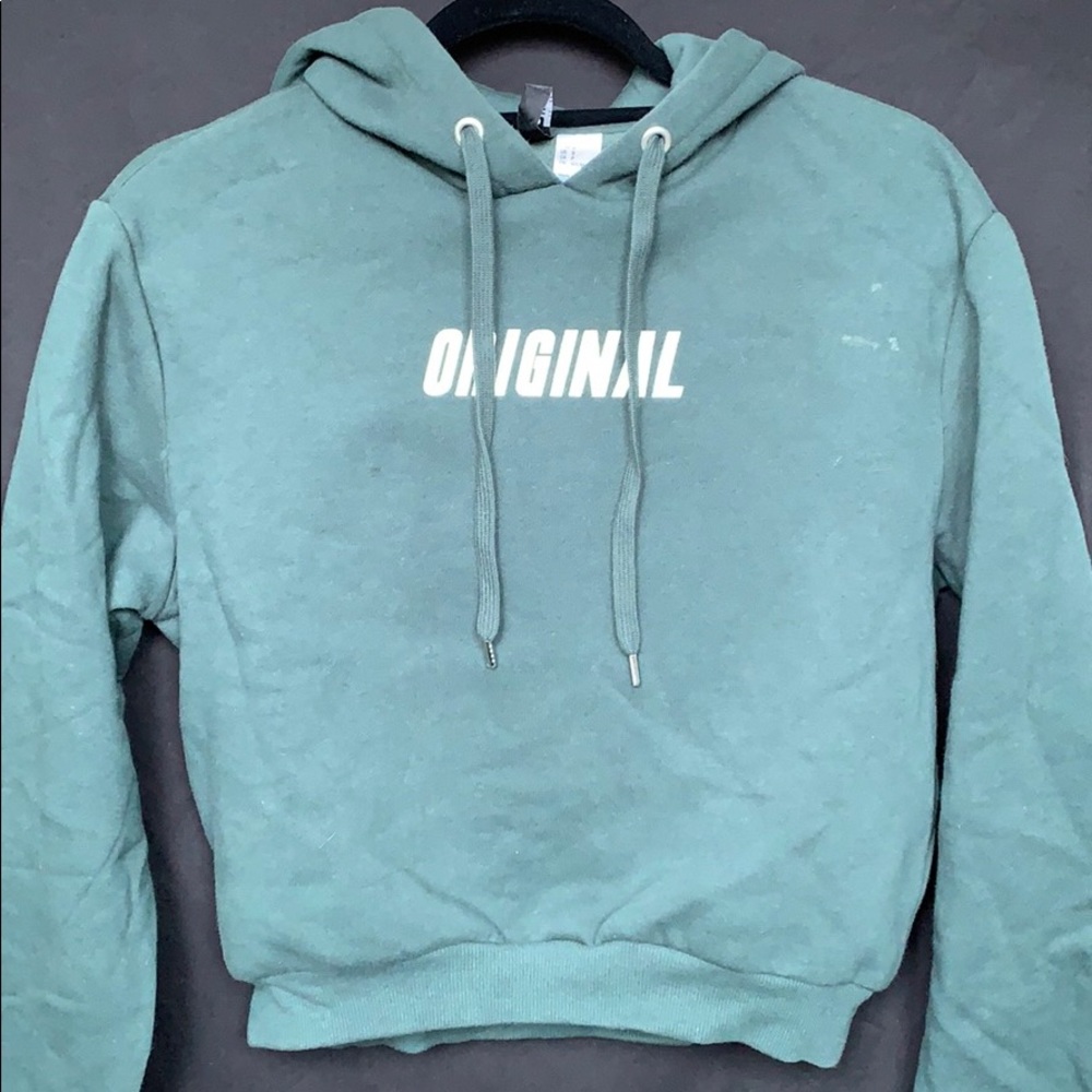 Divided hunter green sweatshirt
